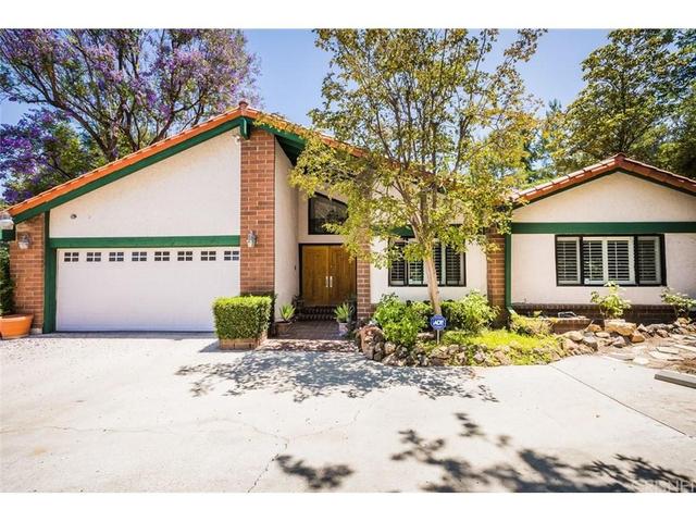 4855 Nomad Dr