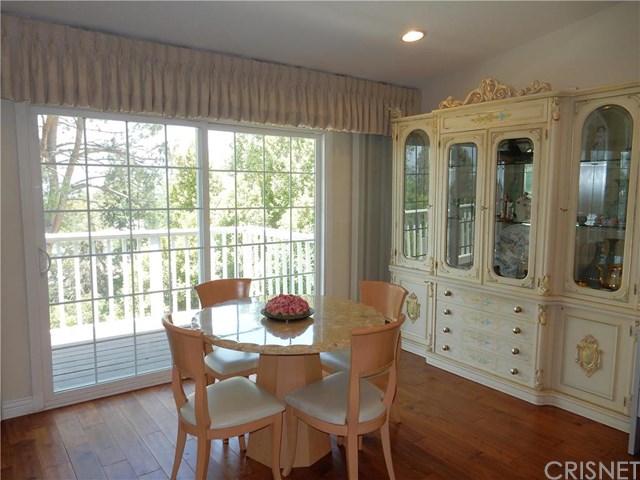 For Sale: 22763 Macfarlane Dr Woodland Hills, CA 91364