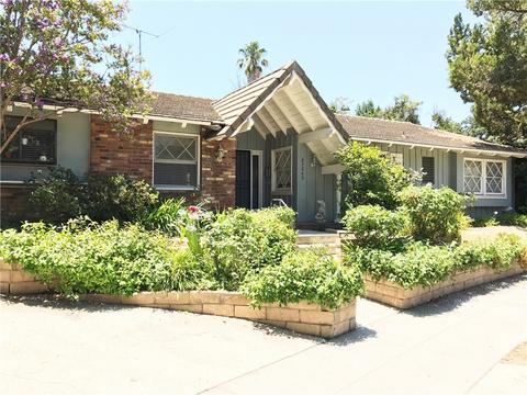 6025 Fallbrook Ave