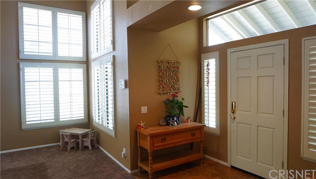 For Sale: 28794 Meadowgrass Dr Castaic, CA 91384