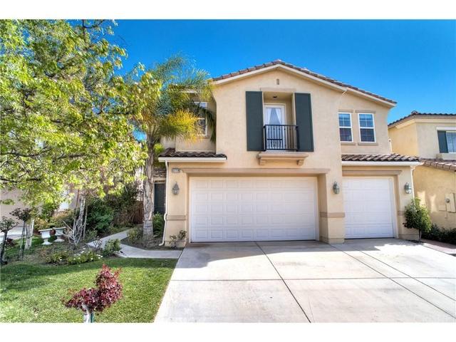 27704 Thalia Ln