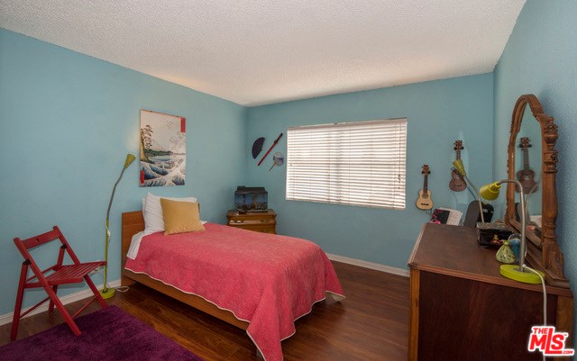 8435 Burnet Ave #106