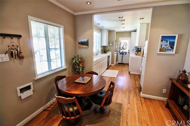 For Sale: 621 N Beachwood Dr Burbank, CA 91506