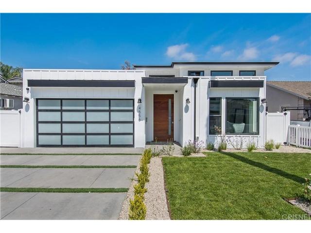 4556 Simpson Ave