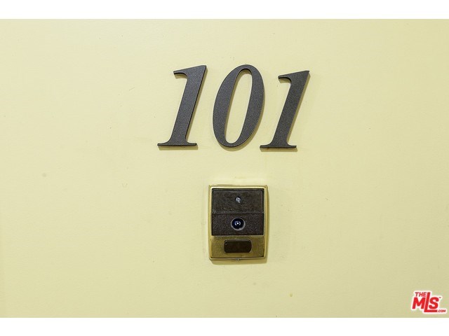 For Sale: 3947 Carpenter Ave #101 Studio City, CA 91604