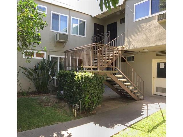 5143 Bakman Ave #203