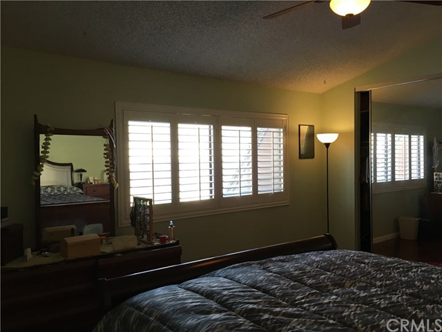 555 S Azusa Ave #3