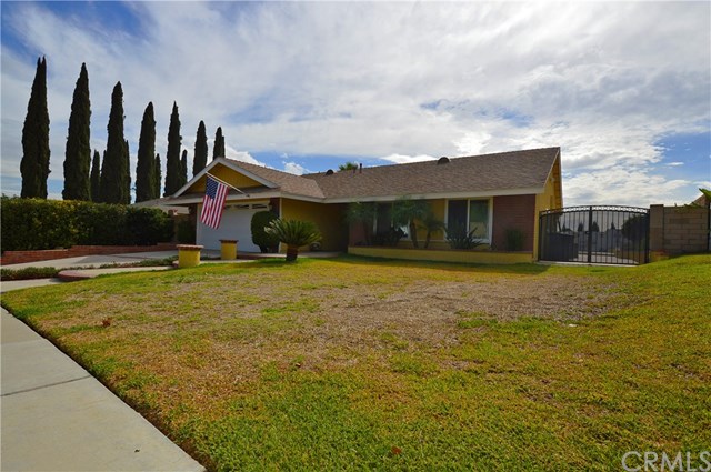 15337 Pine Ln