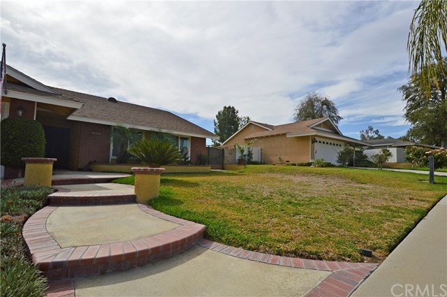 15337 Pine Ln