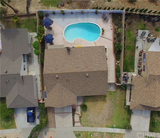 15337 Pine Ln