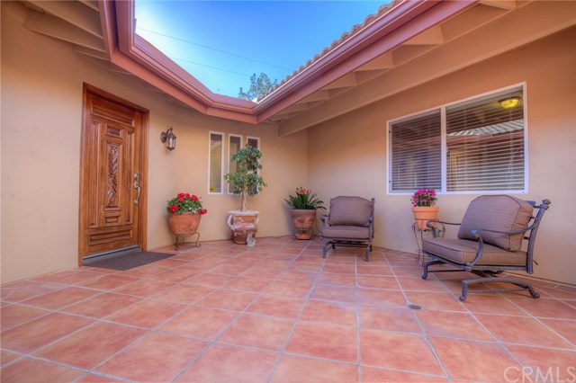 8044 Camino Predera