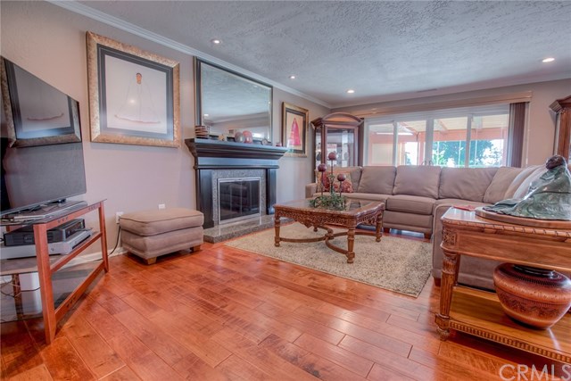 8044 Camino Predera