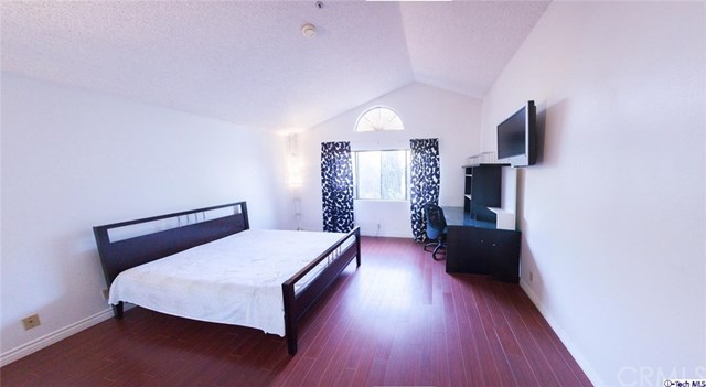 11413 Lower Azusa Rd