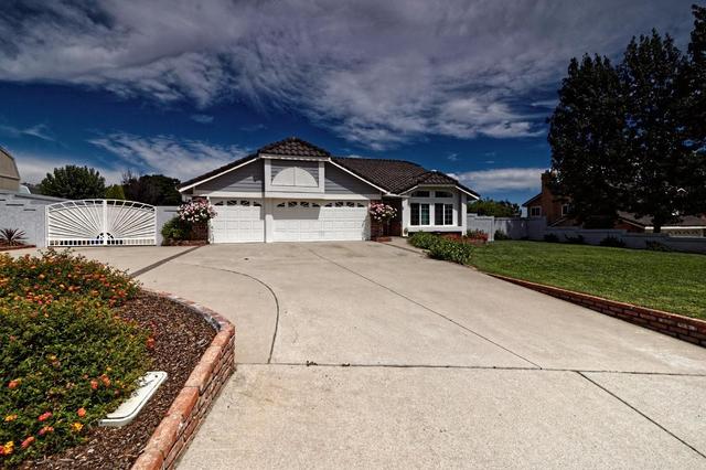 9526 Sunflower St