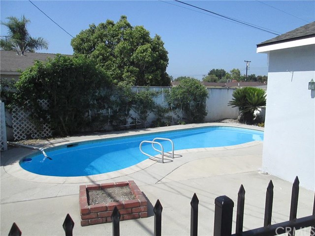 For Sale: 1520 S Burnaby Dr Glendora, CA 91740