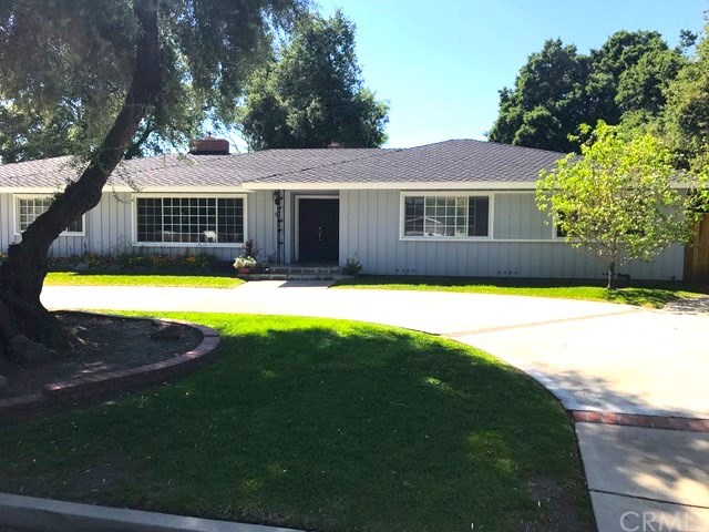 744 E Calabria Dr