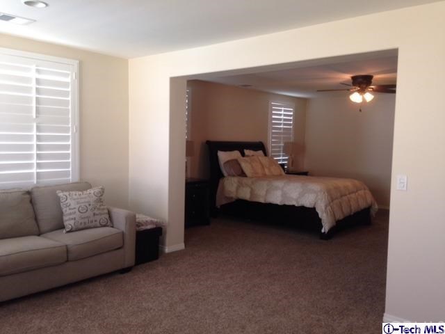 11976 Berlyn Dove Ct