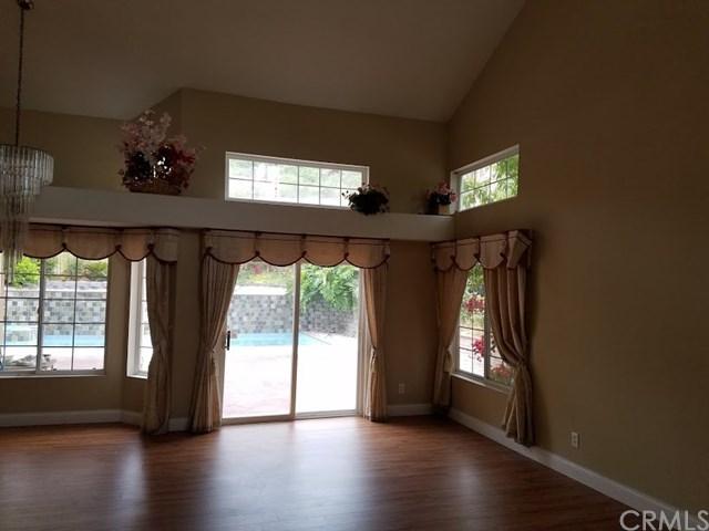 1383 Cedarview Dr