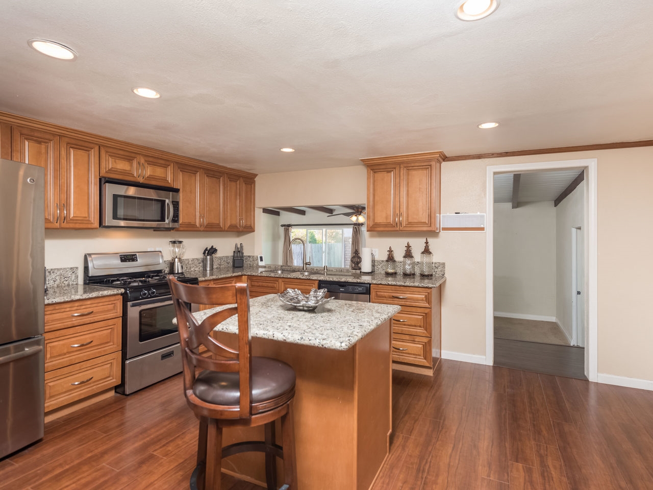362 Vance St