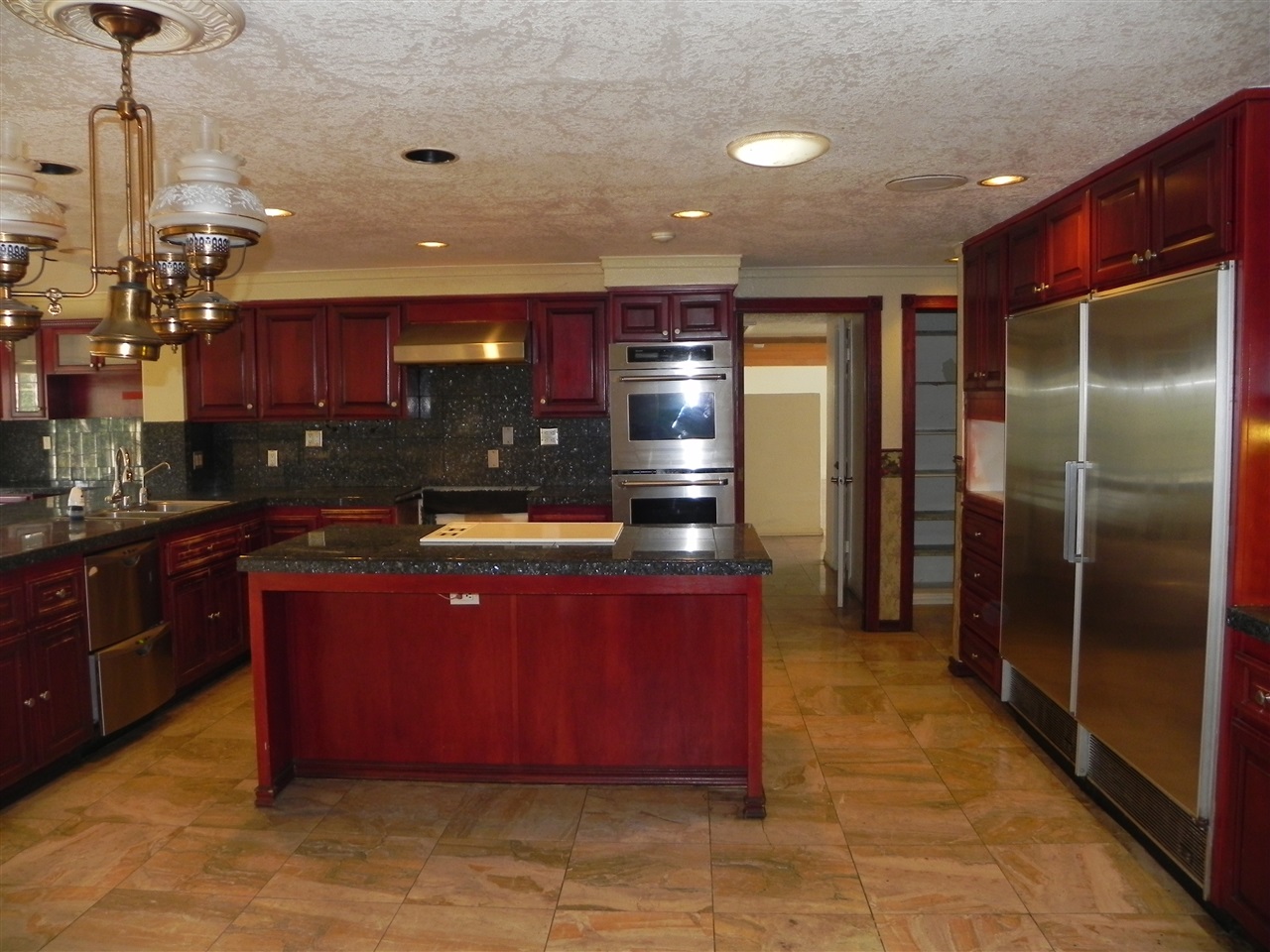 1088 Moonstone Pl