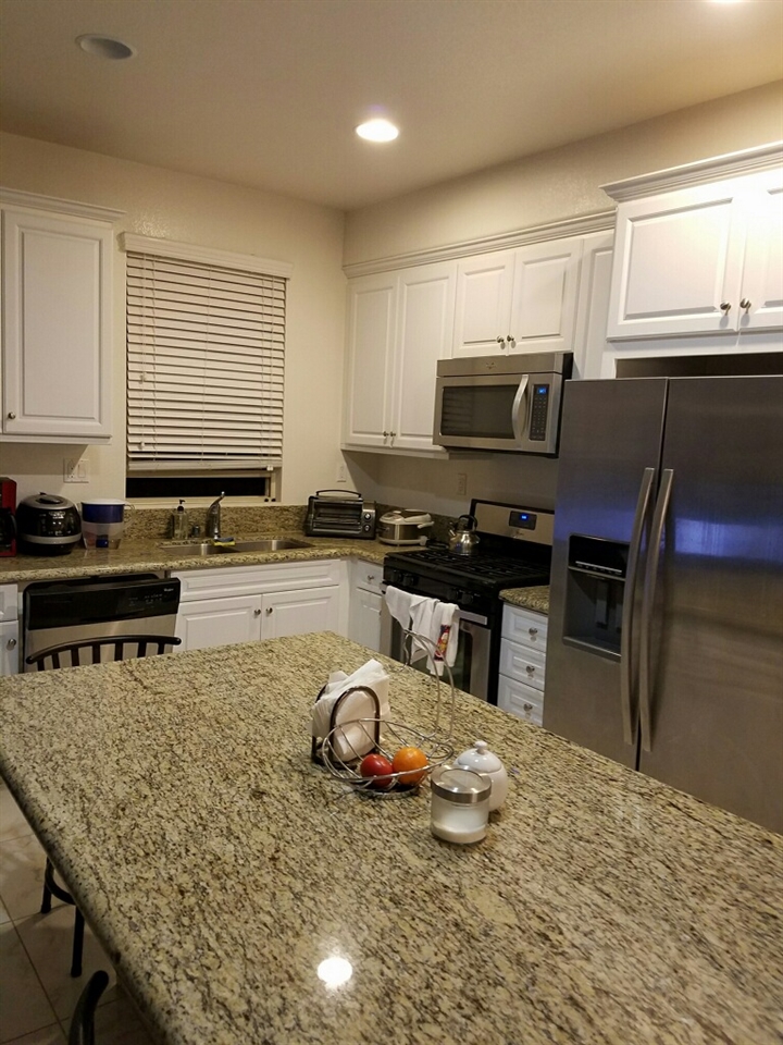 1854 Marielle Pl #633