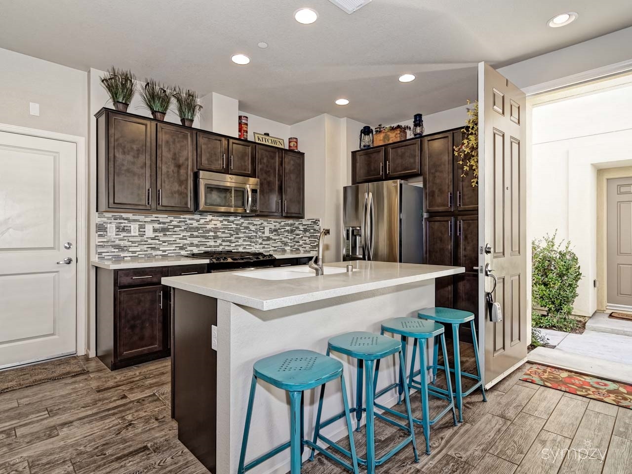 2739 Castlehill UNIT 1