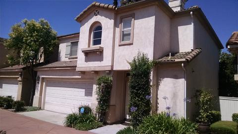 1214 La Vida Ct