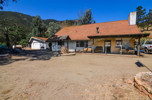 1601 Mirage Ct