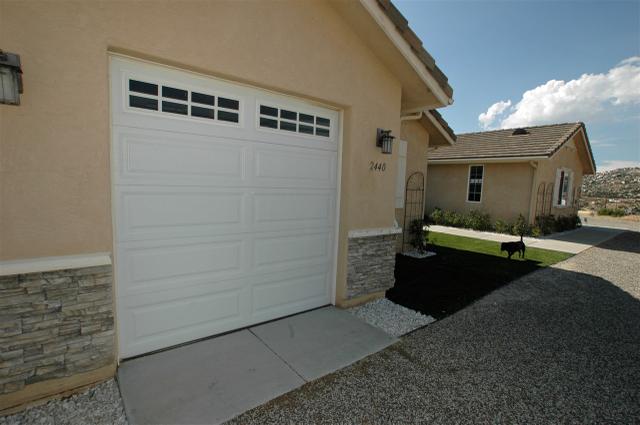 880 Tierra Del Sol Rd