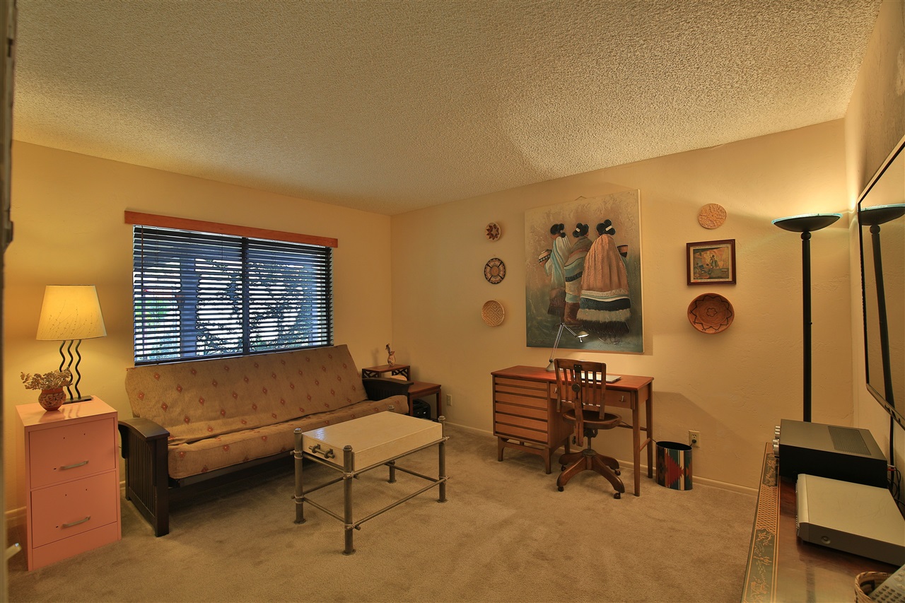 1686 Montezuma Ct #18
