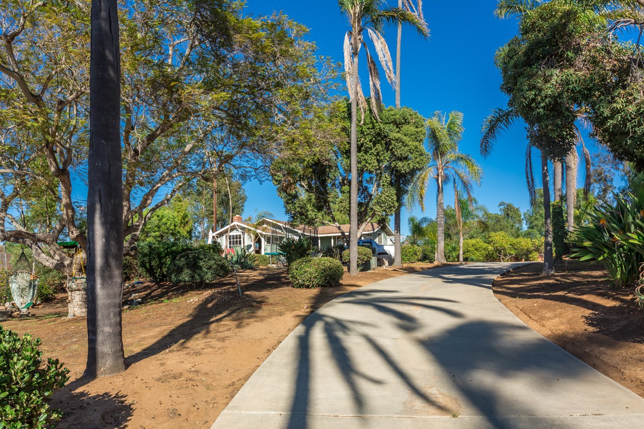 2924 Highland Dr