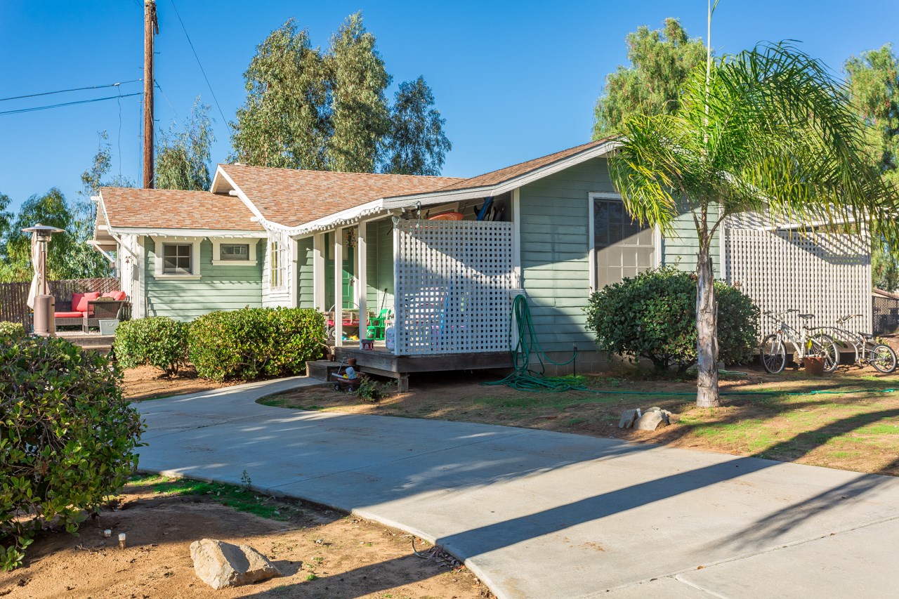 2924 Highland Dr