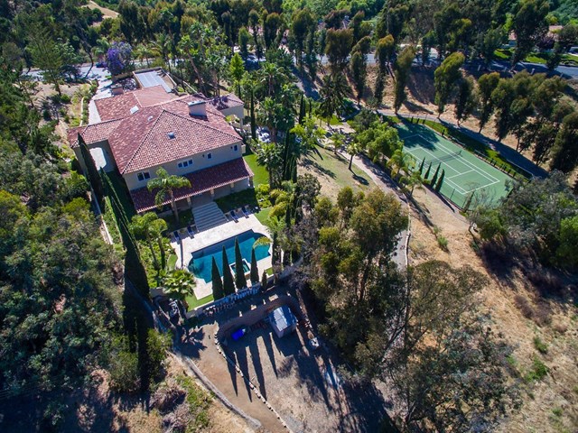 18380 Calle La Serra