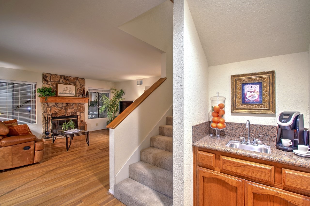 For Sale: 2787 Vista Del Oro Carlsbad, CA 92009