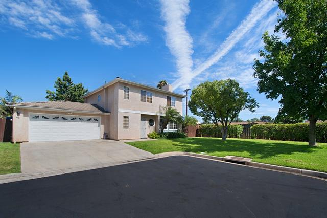1541 Melody Ln