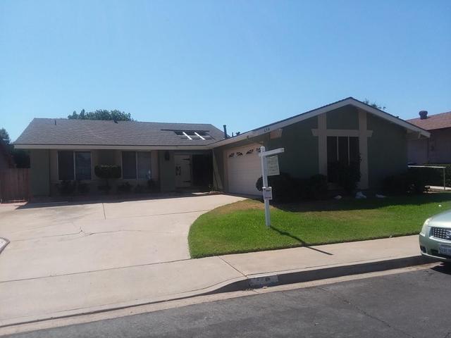 1541 Melody Ln