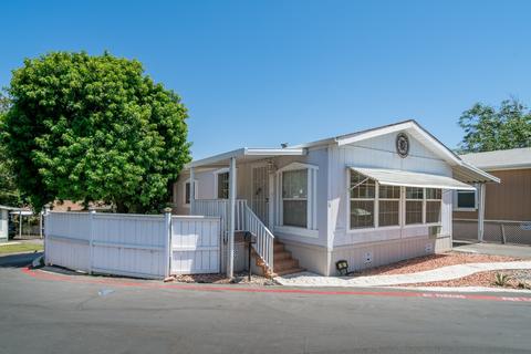 2250 N Broadway #81