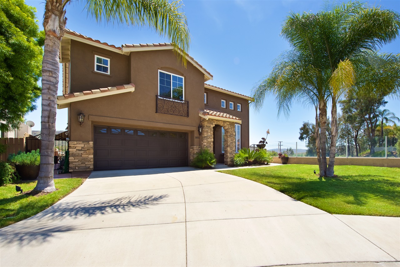 1601 Emerald Point Ct El Cajon, CA 92019