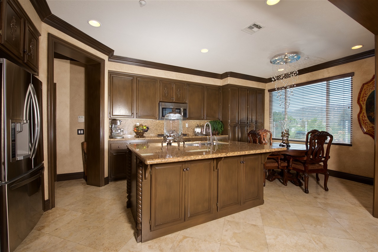 1601 Emerald Point Ct El Cajon, CA 92019