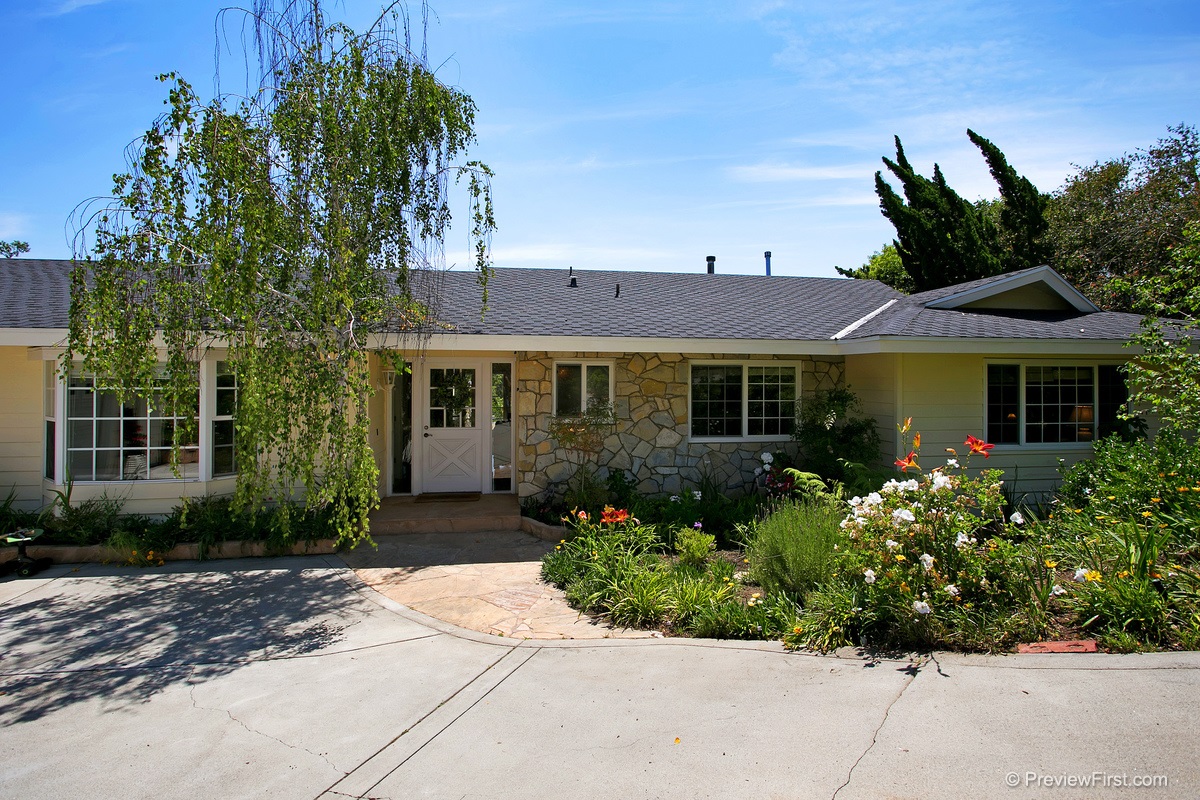 For Sale: 4941 Sunrise Hills Dr El Cajon, CA 92020