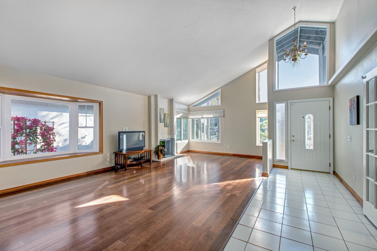 1512 Tucker Ln