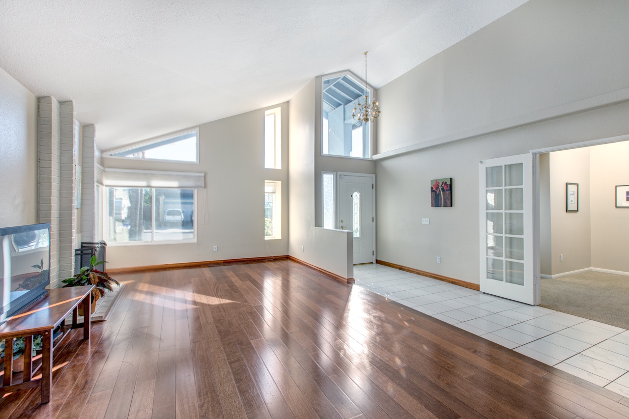 1512 Tucker Ln