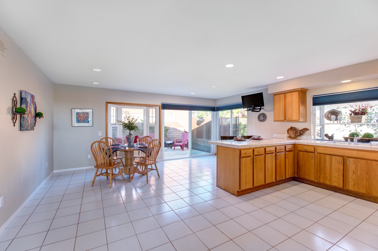 1512 Tucker Ln