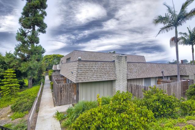 2003 Costa Del Mar Rd #665