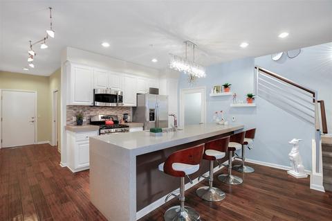 1302 Windsor Rd