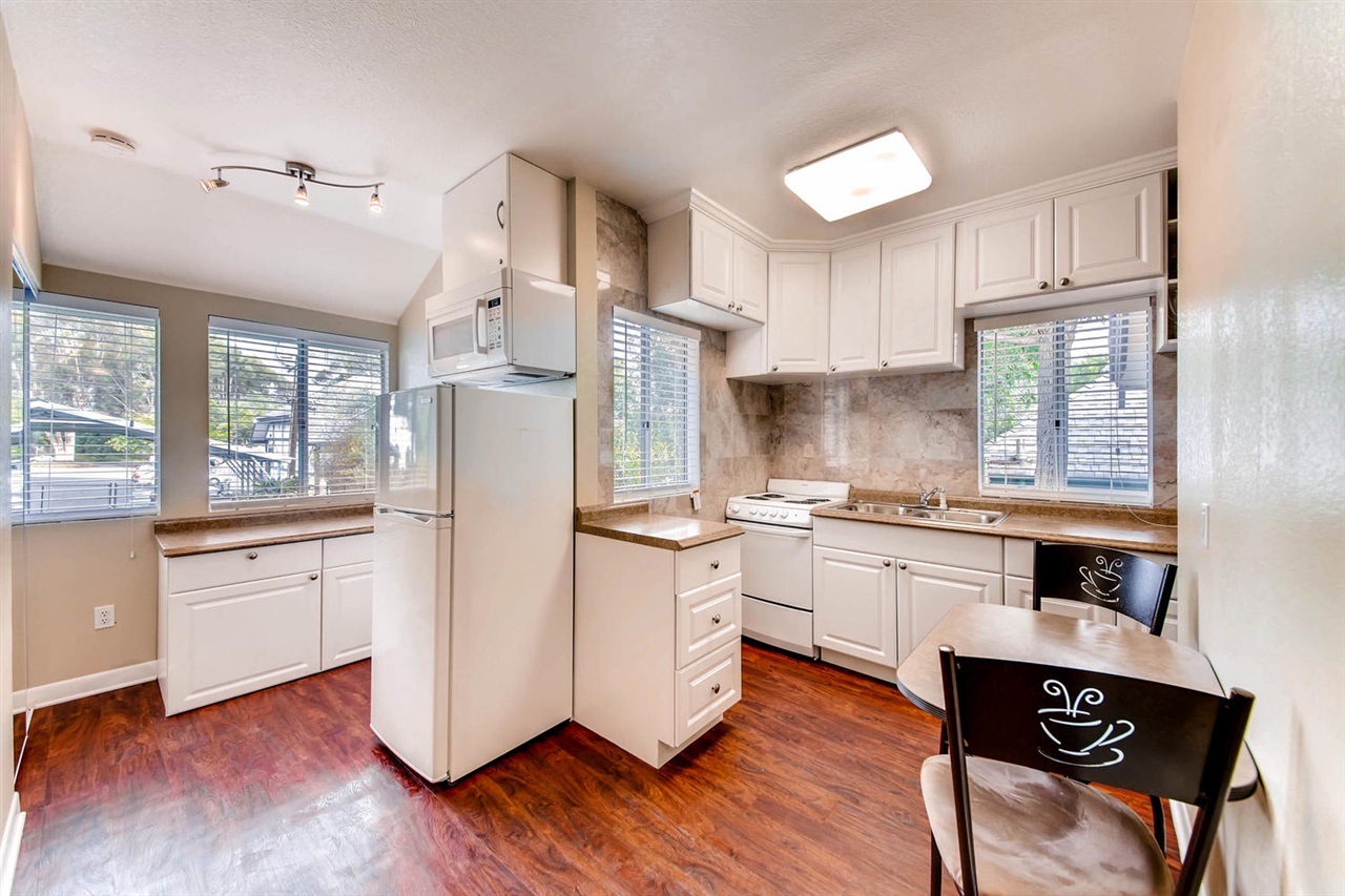 620 E 2nd Ave