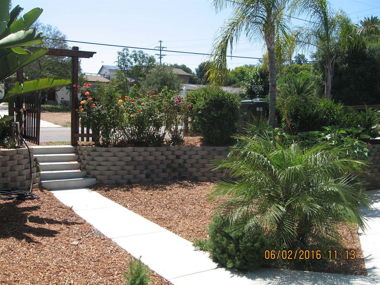 For Sale: 2077 Alexander Dr Escondido, CA 92025