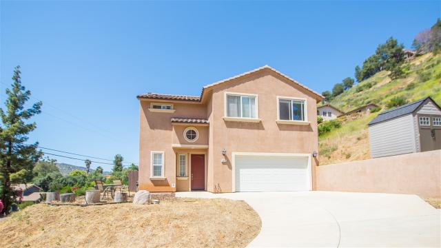 433 Skyridge Ln