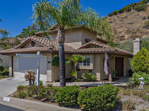 2265 Amber Ln