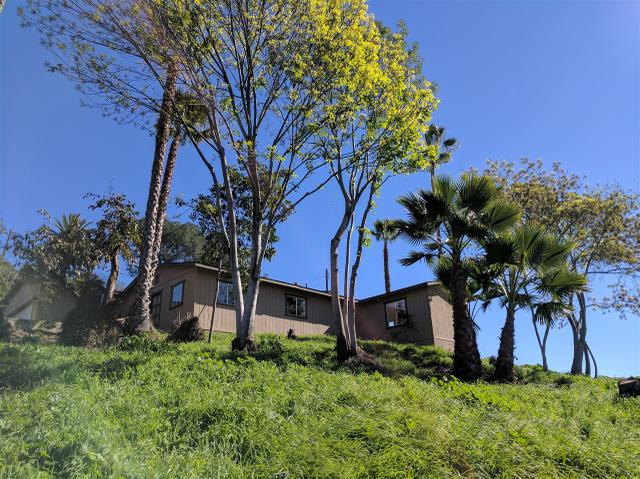 2741 Cameron Pl